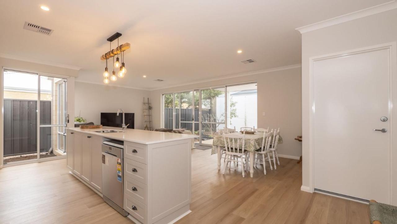 Serenity By The Sea Busselton Exterior photo